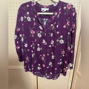 Monday Fun Purple Floral medium blouse shirt nwot‎